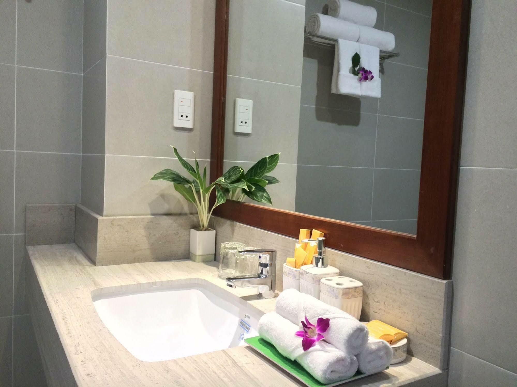 Ocean Flower Hotel Da Nang Eksteriør bilde